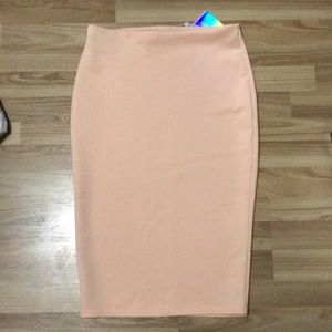 Misguided Peach pencil skirt